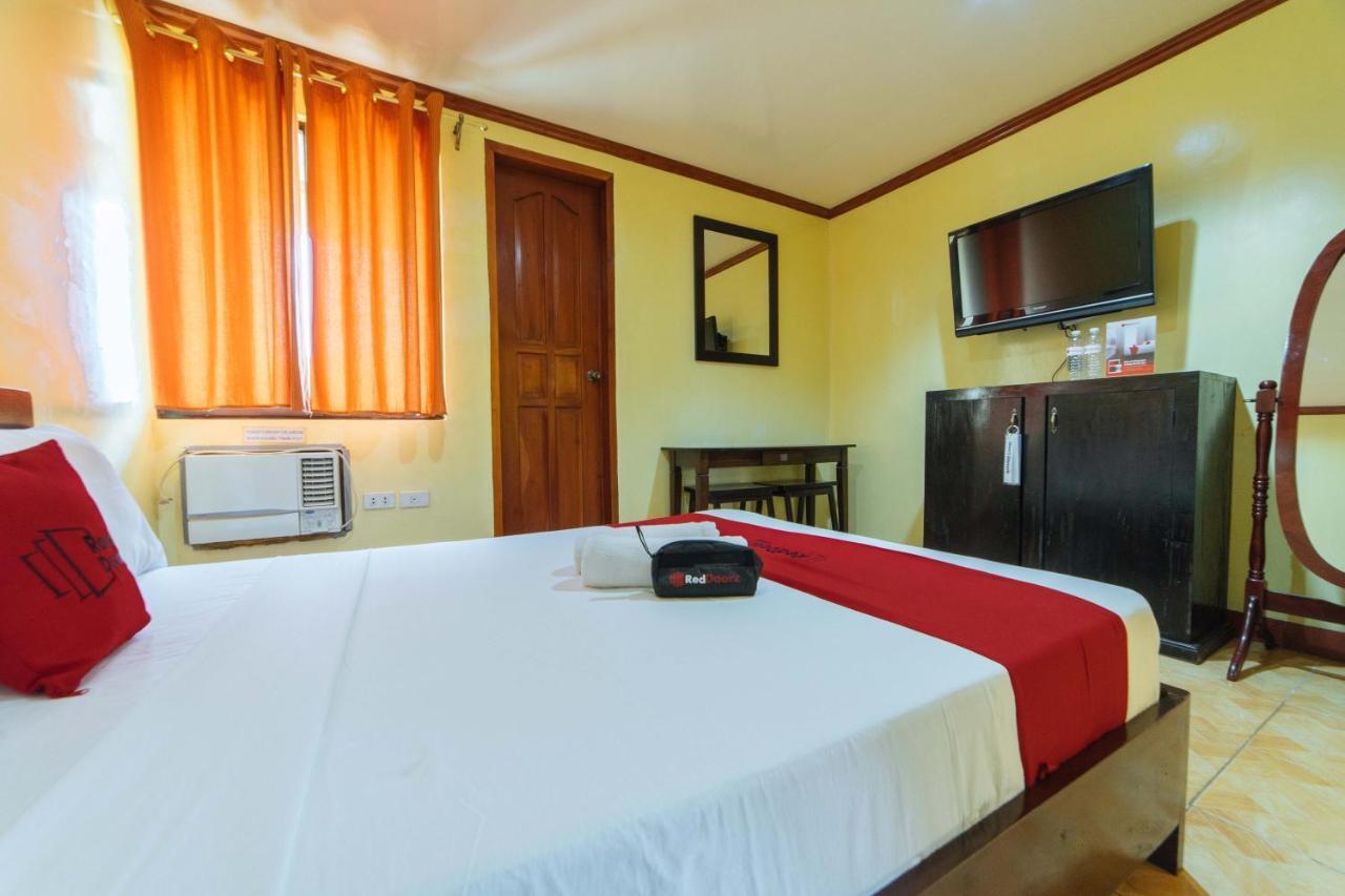 เรดดอร์ซ เนียร์ โกลเดนซารอก ชริน Hotel กาลิโบ ภายนอก รูปภาพ